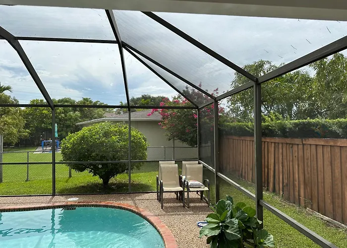 82-10Sw 135Av