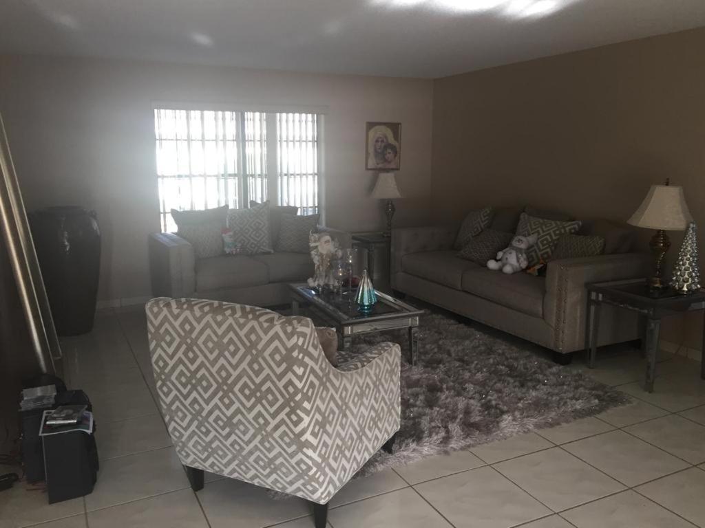 82-10sw 135av Hébergement de vacances