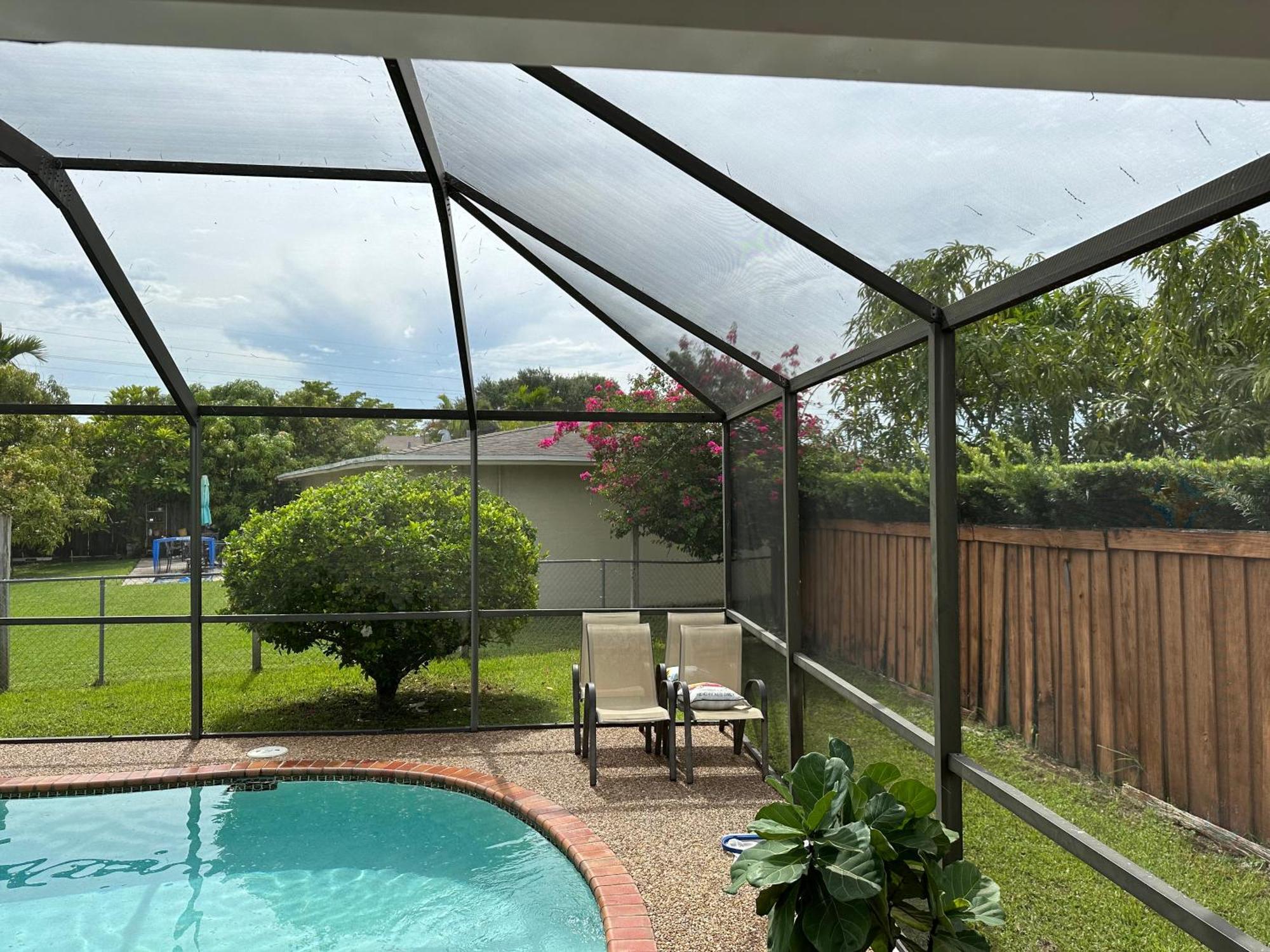82-10sw 135av Holiday home